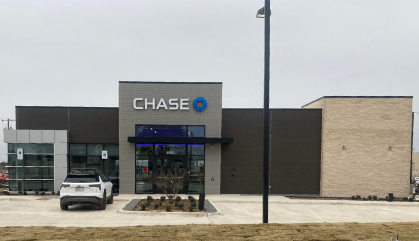 Chase Bank Hutto — completed exterior with Chase signage and canopy