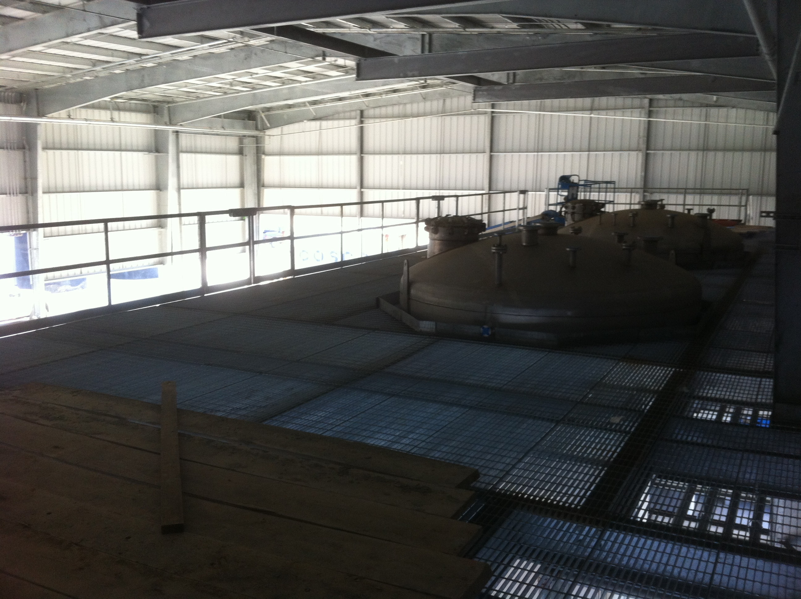 Halliburton mezzanine catwalk and grating detail